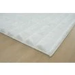 Dette produkt hedder Rabbit Stripe, fremstillet af Polyester materiale med en smuk Offwhite farve - SE Mattor