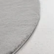 Dette produkt hedder Rabbit Eco, fremstillet af Polyester materiale med en smuk Sølv farve - SE Mattor
