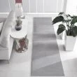 Dette produkt hedder Rabbit Eco, fremstillet af Polyester materiale med en smuk Sølv farve - SE Mattor