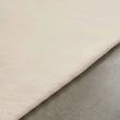 Dette produkt hedder Rabbit Eco, fremstillet af Polyester materiale med en smuk Offwhite farve - SE Mattor