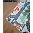 Dette produkt hedder Zappy City, fremstillet af Polyester materiale med en smuk Multi farve - SE Mattor