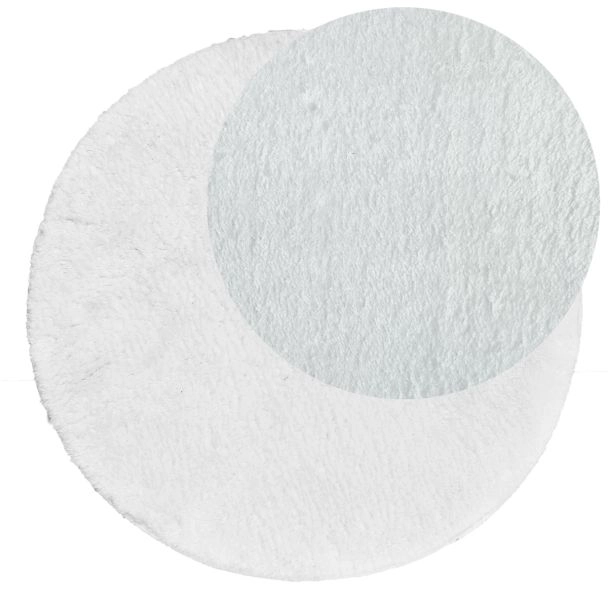 Dette produkt hedder Cloudy, fremstillet af Polyester materiale med en smuk Hvid farve - SE Mattor