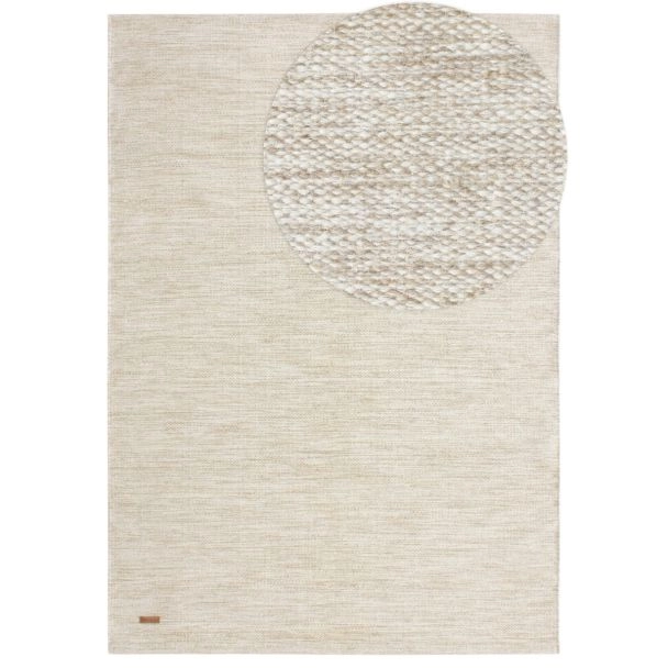 Dette produkt hedder Lunda, fremstillet af 80% Uld & 20% Bomuld  materiale med en smuk Beige farve - SE Mattor