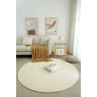 Dette produkt hedder Comfy, fremstillet af Polyester materiale med en smuk Beige farve - SE Mattor