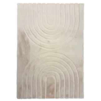 Denne produkt hedder Rabbit Zen Lys Beige Pels Tæppe, lavet af Polyester materiale med en smuk Lys Beige farve - SE Tæpper