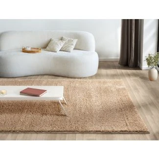 Dette produkt hedder Softy, fremstillet af Polypropylen materiale med en smuk Mørk Beige farve - SE Mattor