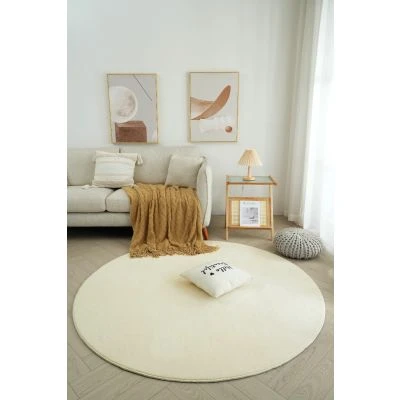 Dette produkt hedder Comfy, fremstillet af Polyester materiale med en smuk Beige farve - SE Mattor