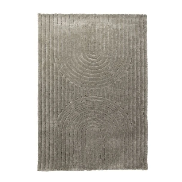 Dette produkt hedder Pinta, fremstillet af Polyester materiale med en smuk Gråbeige farve - SE Mattor