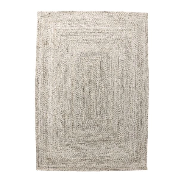 Dette produkt hedder Savio, fremstillet af Polypropylen materiale med en smuk Beige farve - SE Mattor