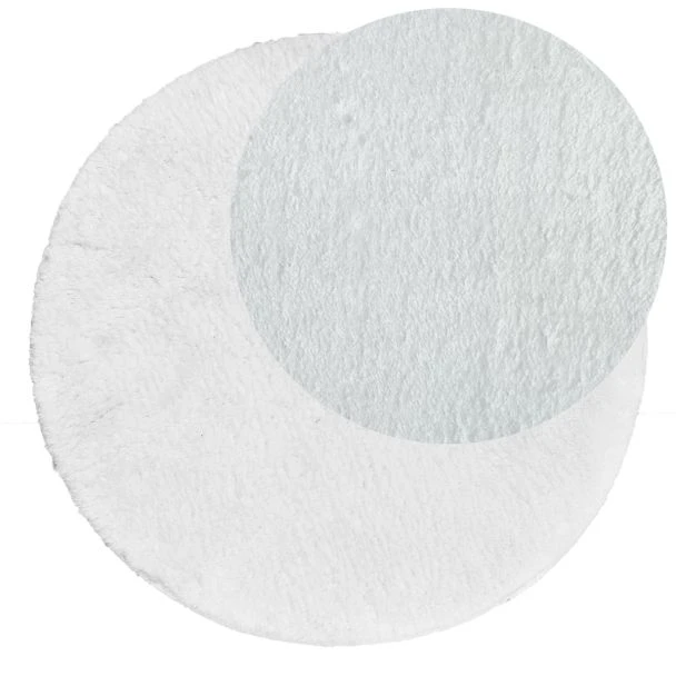 Dette produkt hedder Cloudy, fremstillet af Polyester materiale med en smuk Hvid farve - SE Mattor