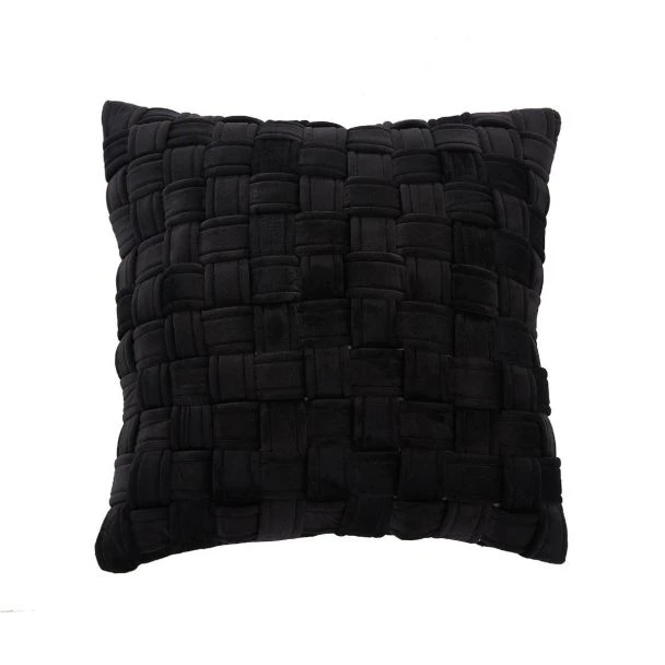 Dette produkt hedder Ocean, fremstillet af Polyester materiale med en smuk Sort farve - SE Mattor