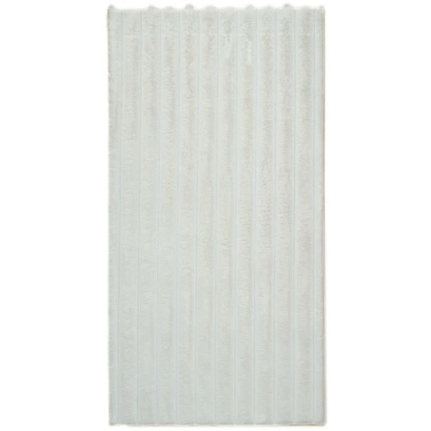 Dette produkt hedder Rabbit Stripe, fremstillet af Polyester materiale med en smuk Offwhite farve - SE Mattor