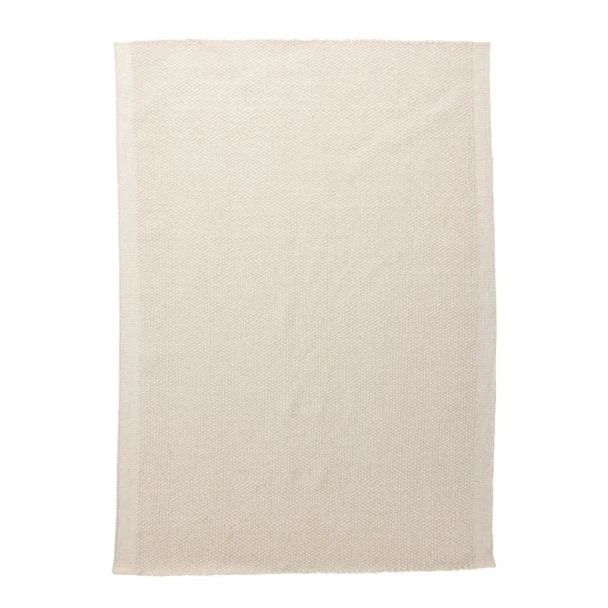 Dette produkt hedder Velvaya, fremstillet af Uld materiale med en smuk Offwhite farve - SE Mattor